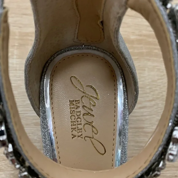 Jewel Badgley Mischka Heels - Picture 10 of 12